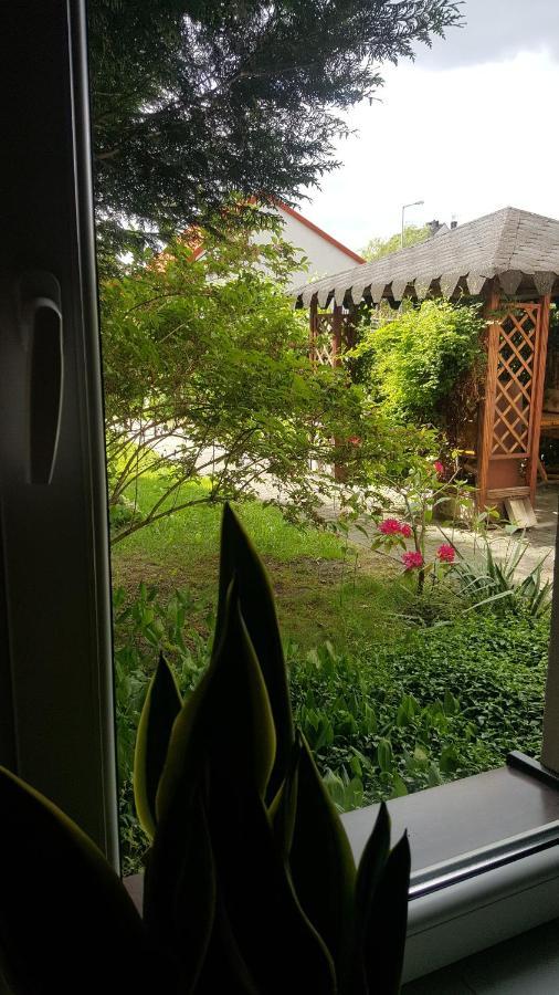 شقة Pod Srebrna Roza Chęciny المظهر الخارجي الصورة